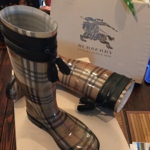 Burberry rain boots